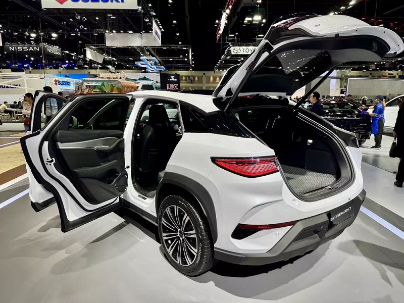BYD Long Biên điểm đến hàng đầu cho xe điện tương lai 3 BYD Long Biên điểm đến hàng đầu cho xe điện tương lai