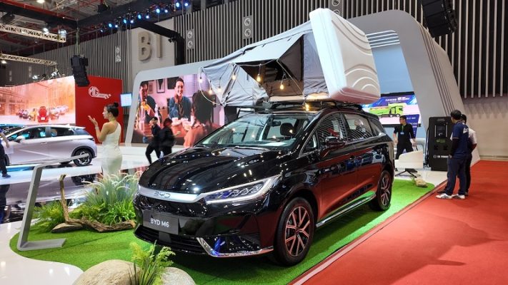 Mua xe BYD thì sạc ở đâu - Nỗi lo không còn là vấn đề